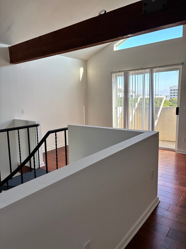 Foto del edificio - 1212 5th St