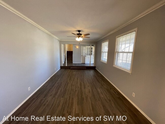Building Photo - 4 br, 3 bath House - 2156 E Swallow St