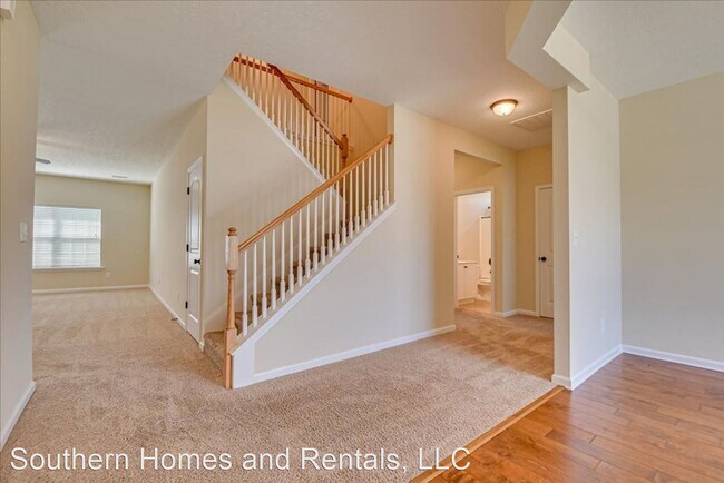 Building Photo - 4 br, 3 bath House - 243 Crown Heights Way