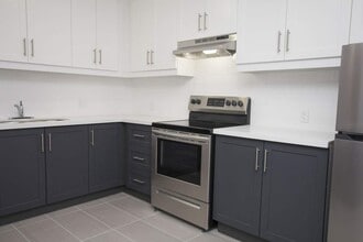 Building Photo - Antrim Apartments