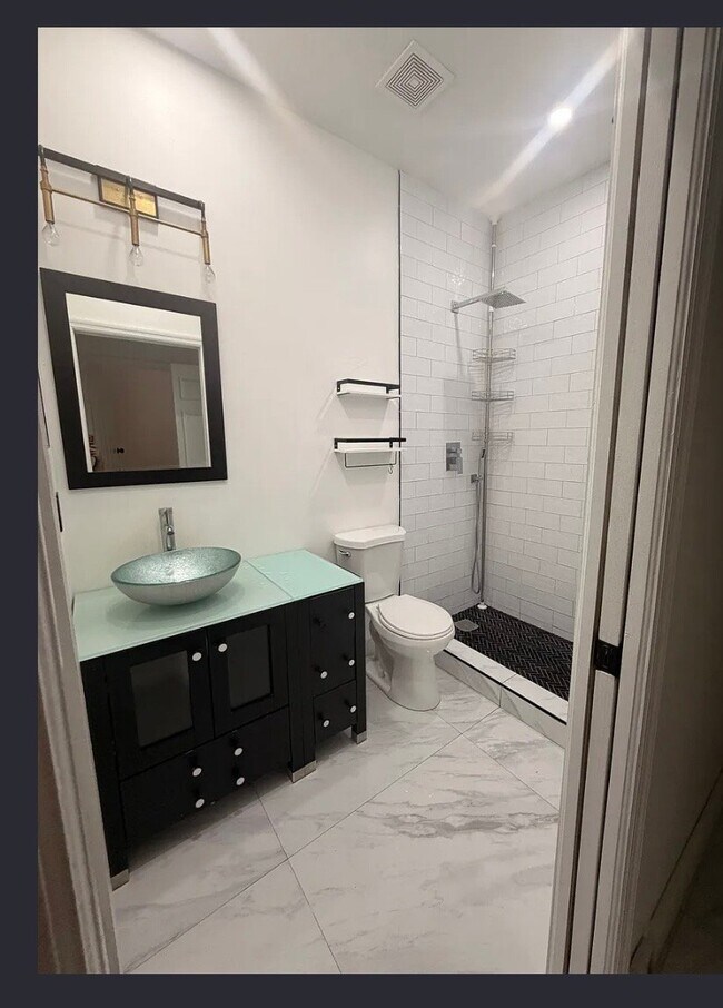 Foto del edificio - 15 SW 15th Terrace