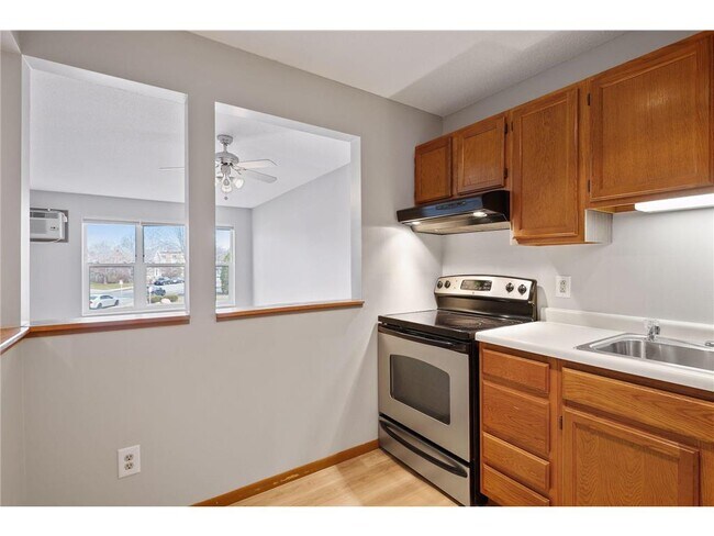 Foto del edificio - 720 3rd Ave NE