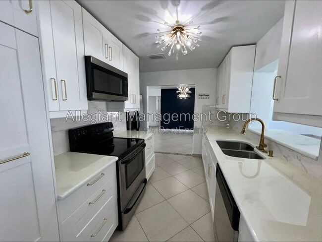 Photo - 1211 Lehigh St House