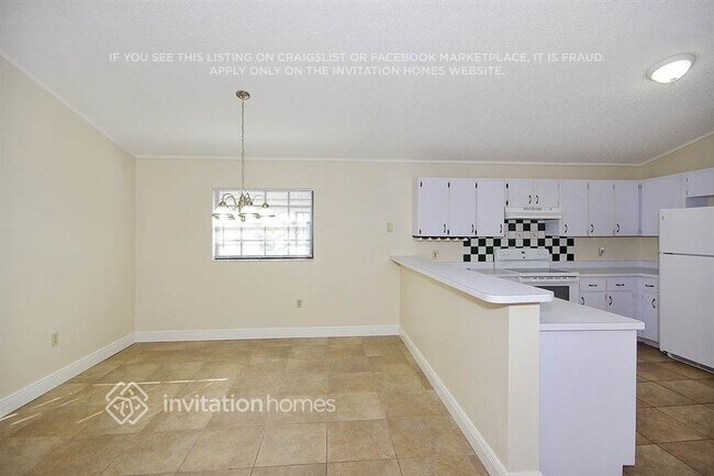 Foto del edificio - 1640 Sunburst Way