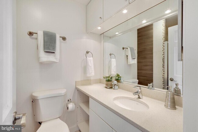 Foto del edificio - 955 26th St NW