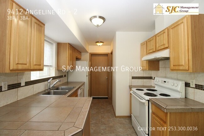 Foto del edificio - Townhome for rent in Bonney Lake