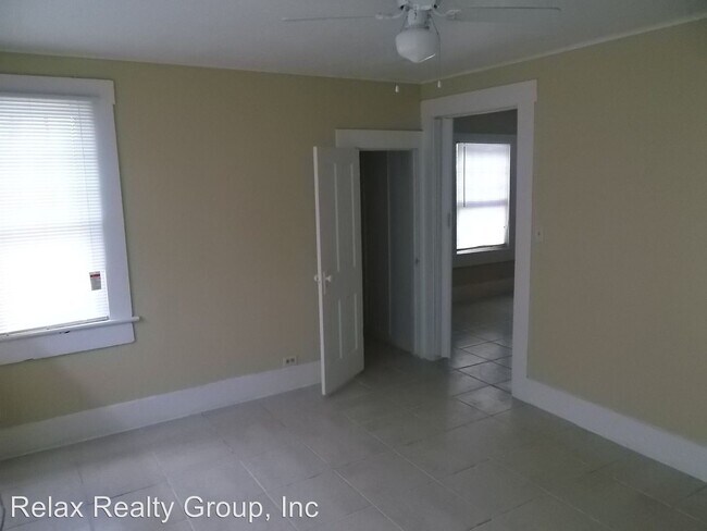 Foto del edificio - 612 26th St W