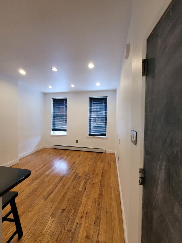 Foto principal - 2102 Christian Street