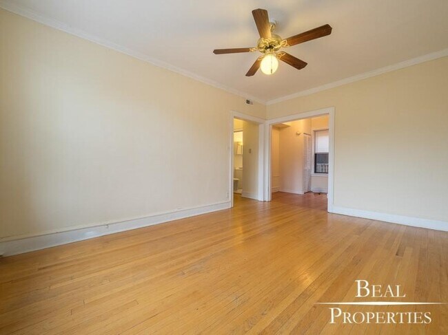 Photo - 1 bedroom in CHICAGO IL 60613 Apartment