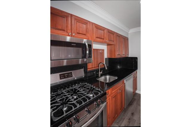 Foto del edificio - 125 Lake Pointe Ct