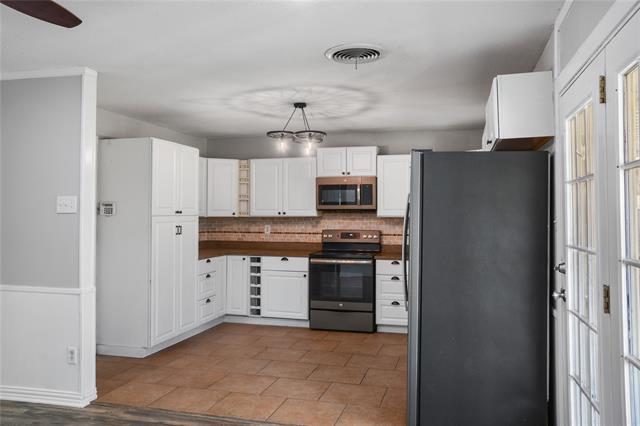 Foto del edificio - 812 Jerry Ln