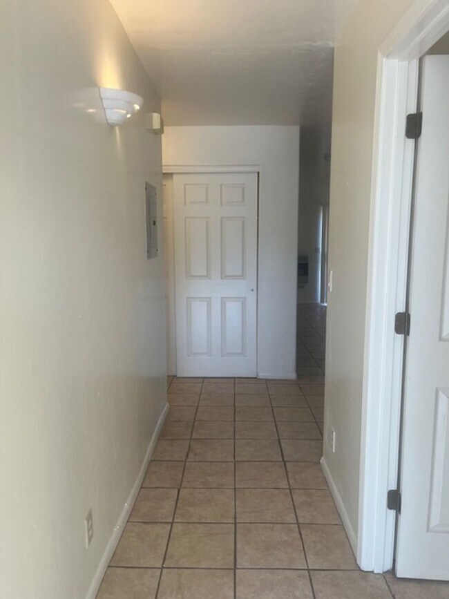 Foto del edificio - *** 2 Bedroom /1 Bath in Prescott Valley ***