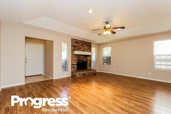 Building Photo - 8833 Brushy Creek Trail