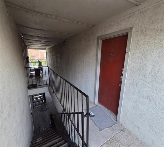 Foto del edificio - 7621 McCallum Blvd