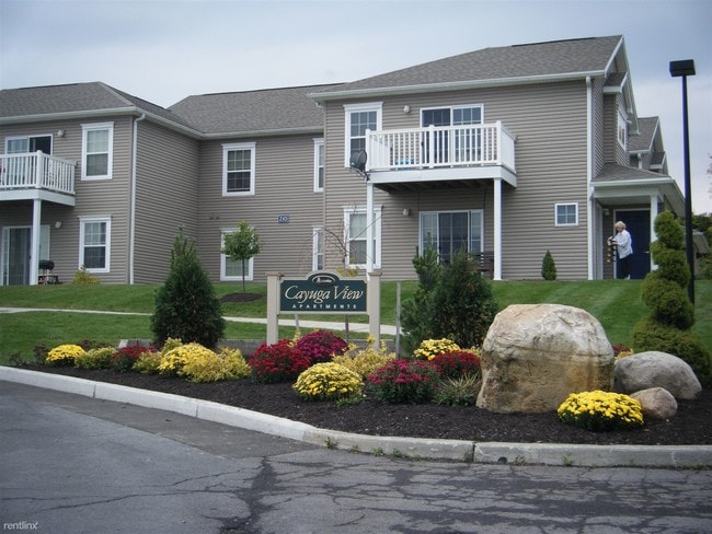 Building Photo - 1 br, 1 bath Apartment - Cayuga View
