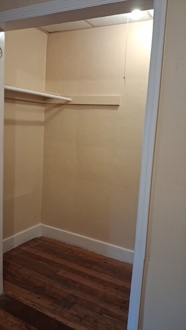 Foto del edificio - 1602 Howard Ave
