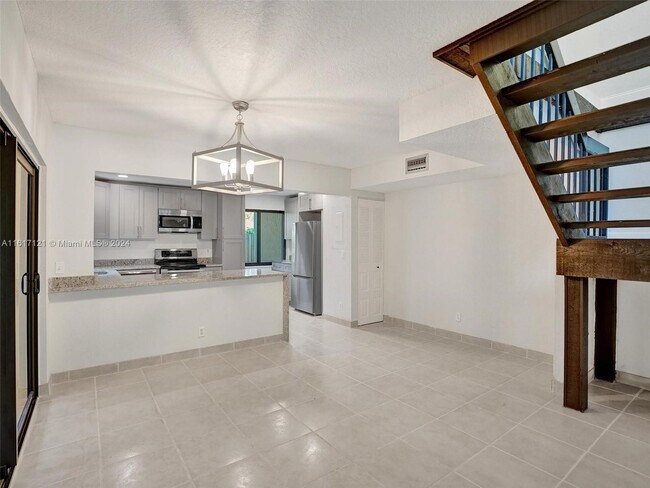 Foto del edificio - 6 Chestnut Cir
