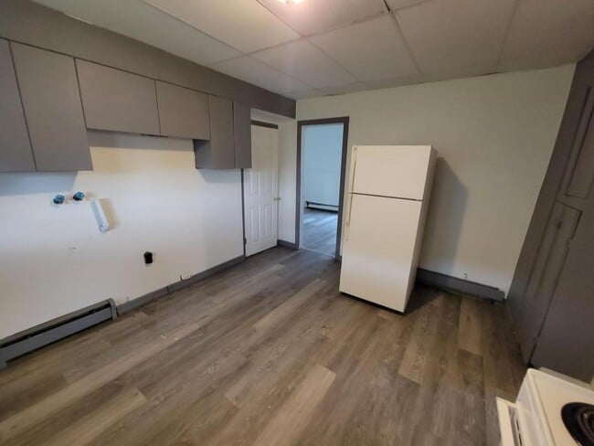 Building Photo - 48 Elizabeth St