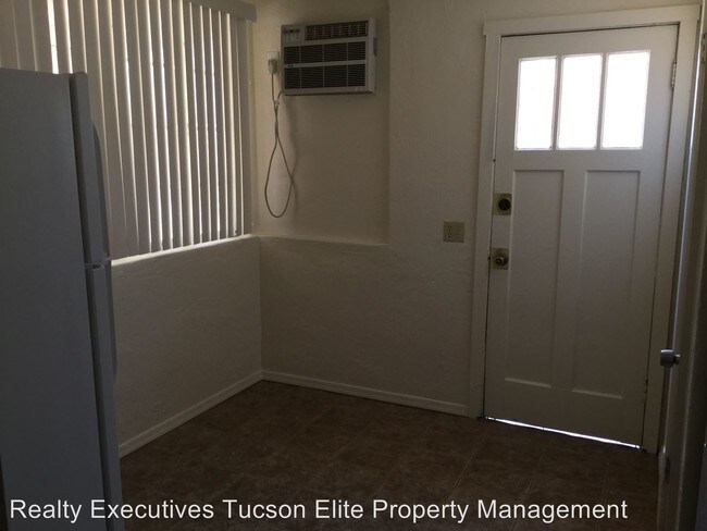 Foto del edificio - 1640 E 8th St