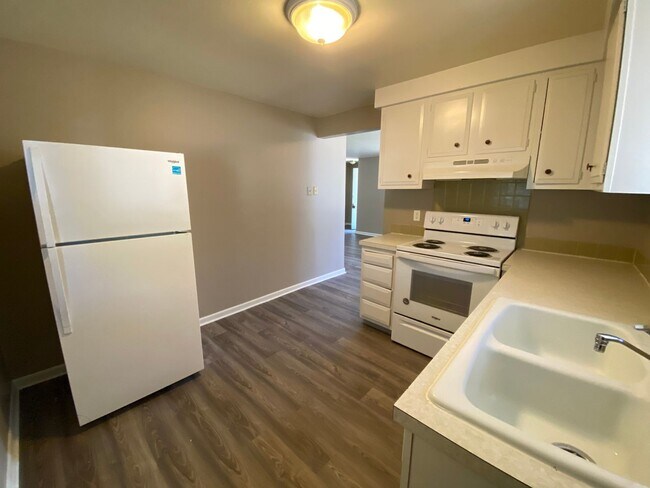 Foto del edificio - 1840 Homer Dr