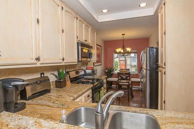 Kitchen - 7777 Caminito Monarca