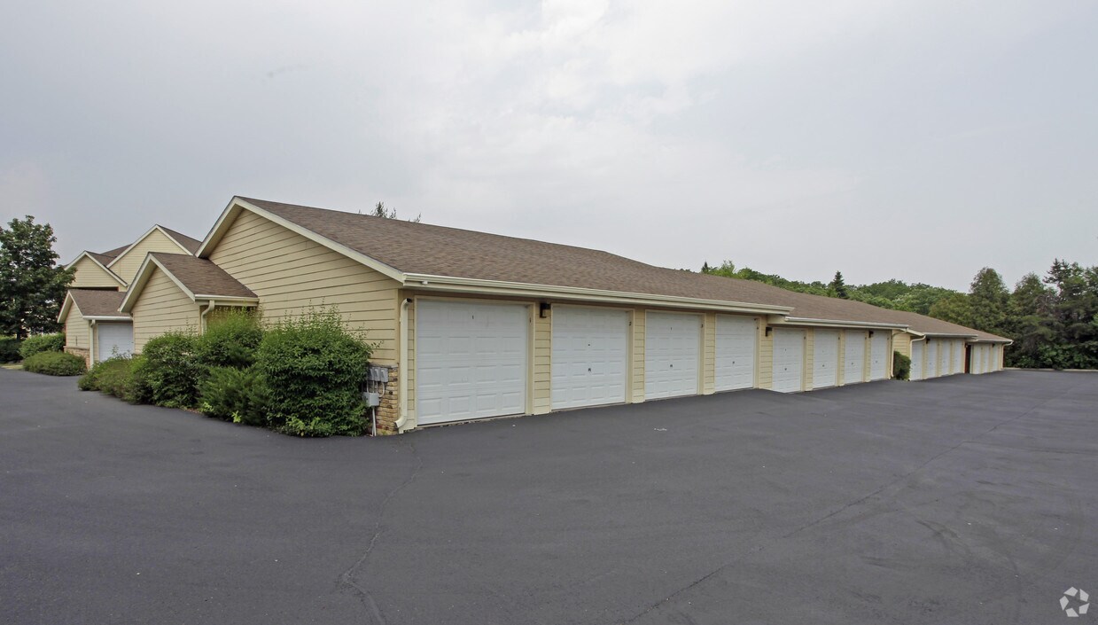 Building Photo - Arbor Heights Apartments