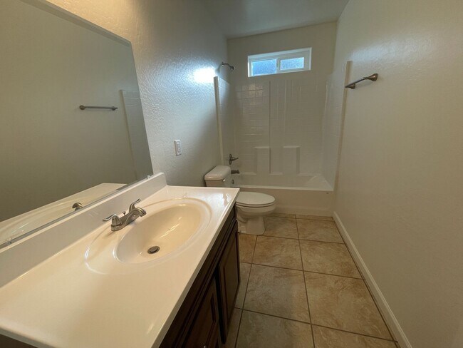 Foto del edificio - 8049 E Long Mesa Dr