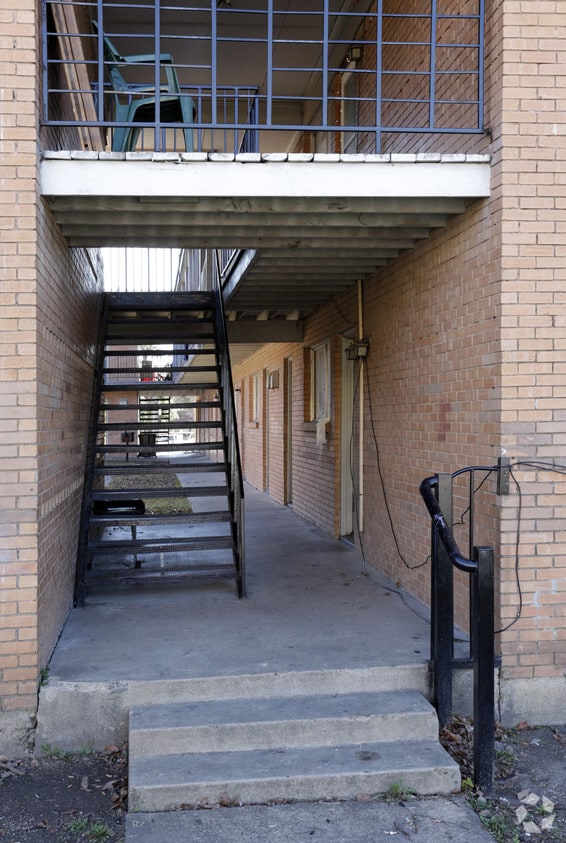 Stairwell - Hanover House