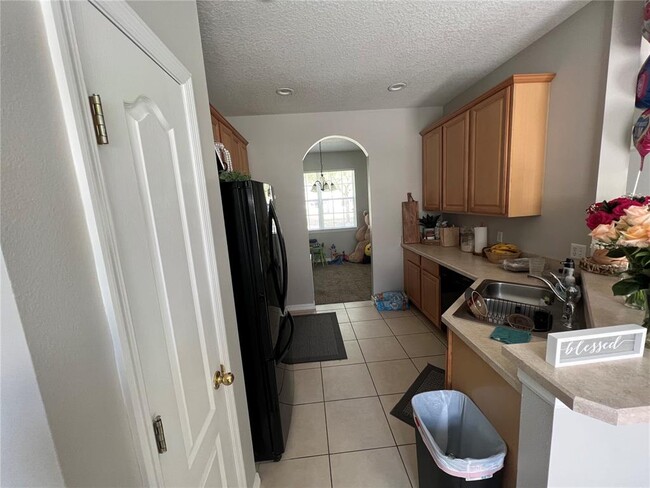 Foto del edificio - 13213 Silver Strand Falls Dr