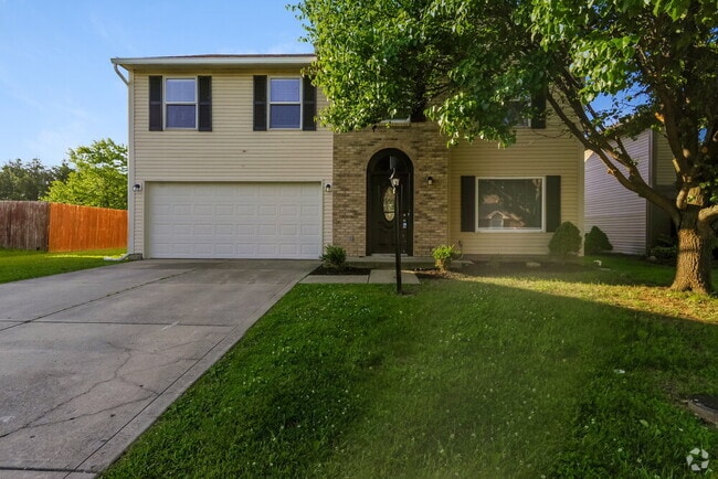 Building Photo - 304 E Pine Ridge Dr