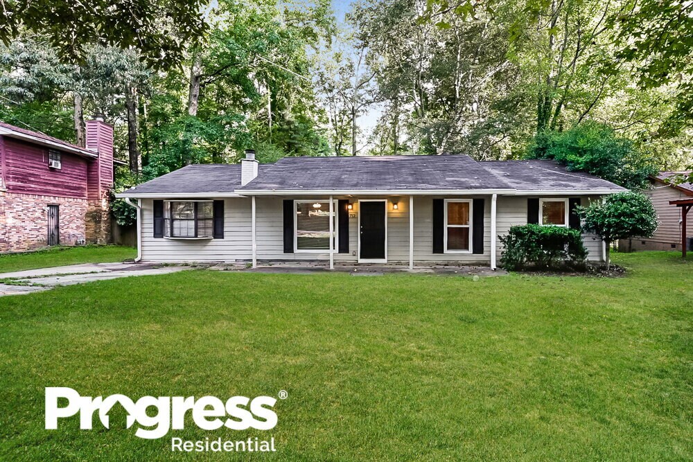 Primary Photo - 712 Fieldstone Dr