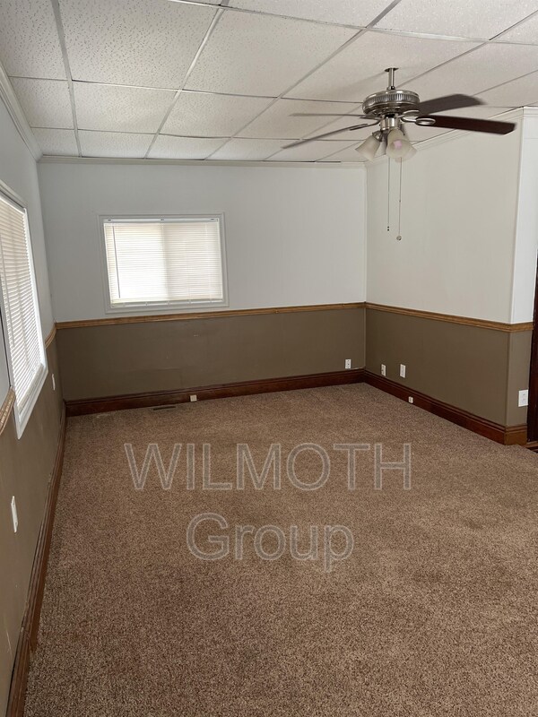 Foto del edificio - 1011 N Walnut St