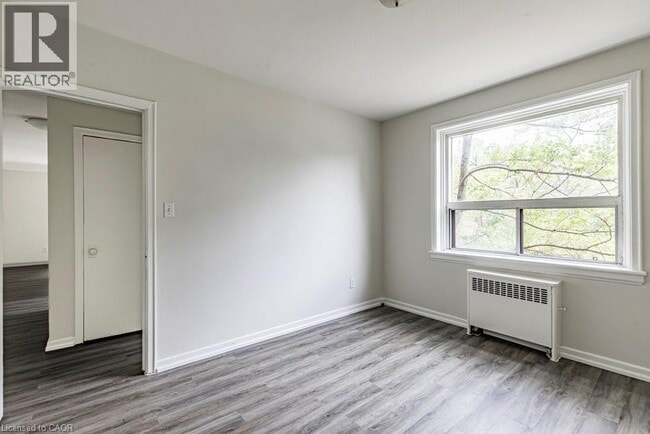 Building Photo - 118 St Joseph's Dr