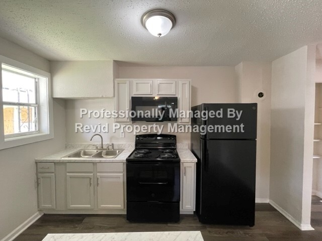 Foto del edificio - 374 N Dunlap St