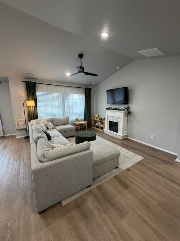 Foto del edificio - 1910 SW Cooper Ave