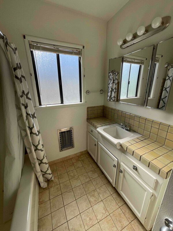 Foto del edificio - 5402 134th St