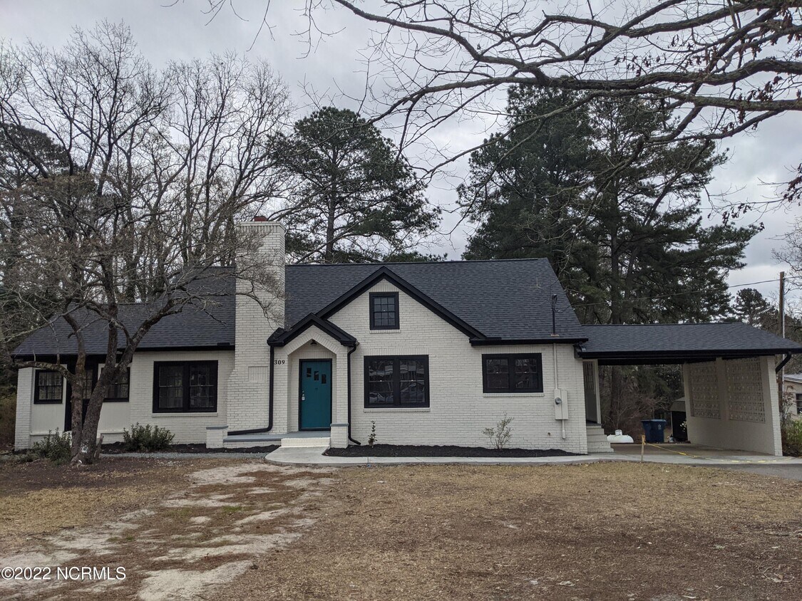 309 Rockingham St, Carthage, NC 28327 House for Rent in Carthage, NC