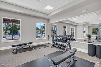 Building Photo - 1767 Alameda Dr