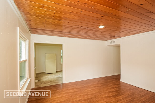 Building Photo - 3636 N Whittier Pl