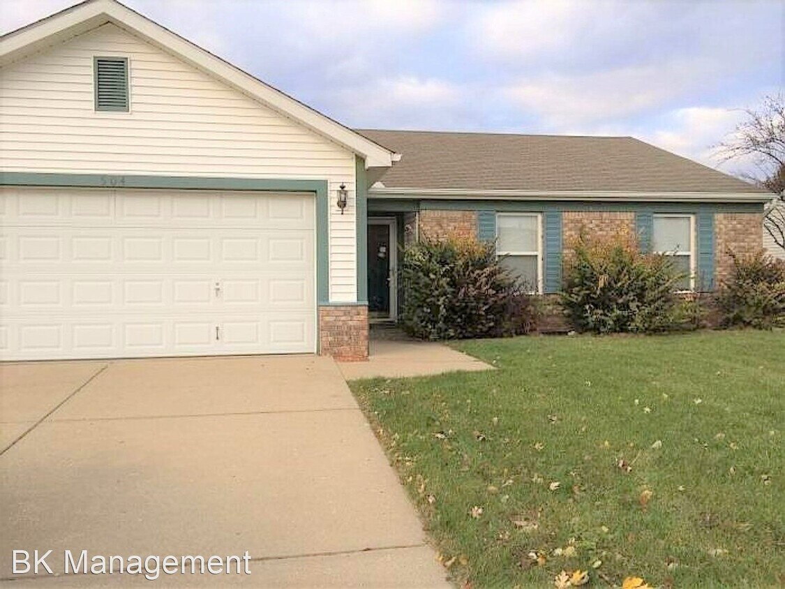 Primary Photo - 3 br, 2 bath House - 504 Crockett Court