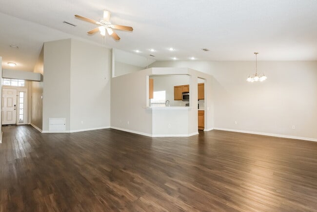 Building Photo - 10532 Walker Vista Dr
