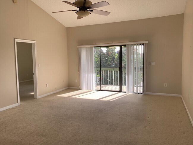 Foto del edificio - 9615 Estuary Way