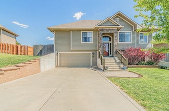 Building Photo - 2407 Deer Trail