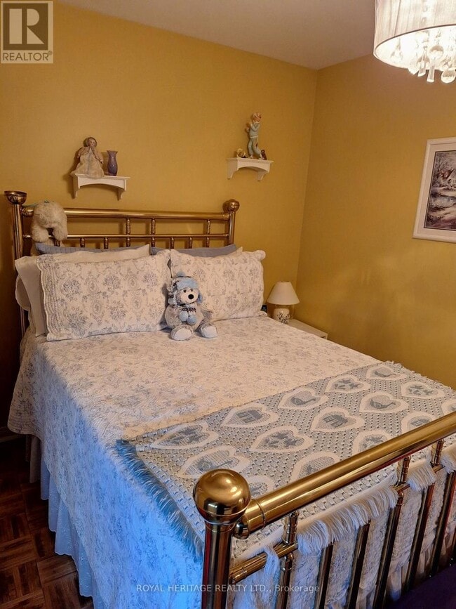 Photo du bâtiment - 677 Marksbury Rd