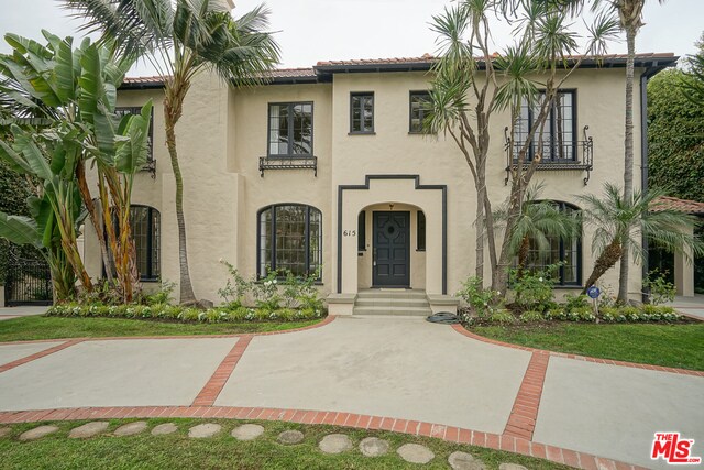Foto del edificio - 615 N Linden Dr