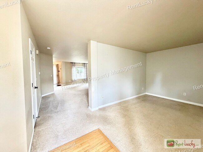 Foto del edificio - 12104-12133 133rd St E