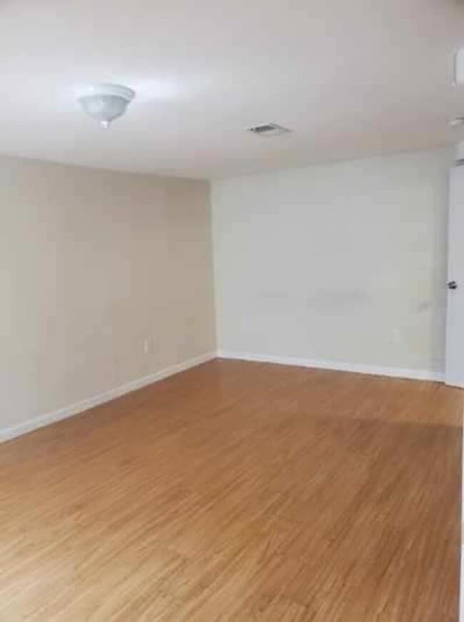 Building Photo - 1506 14th Ave