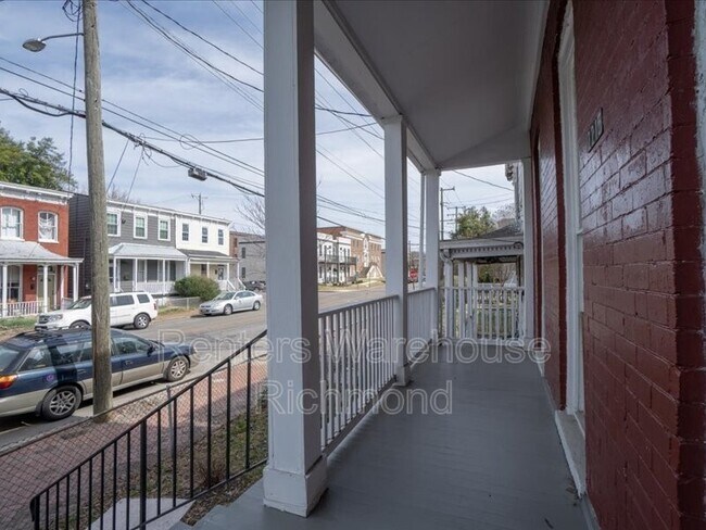Foto del edificio - 2215 Venable St