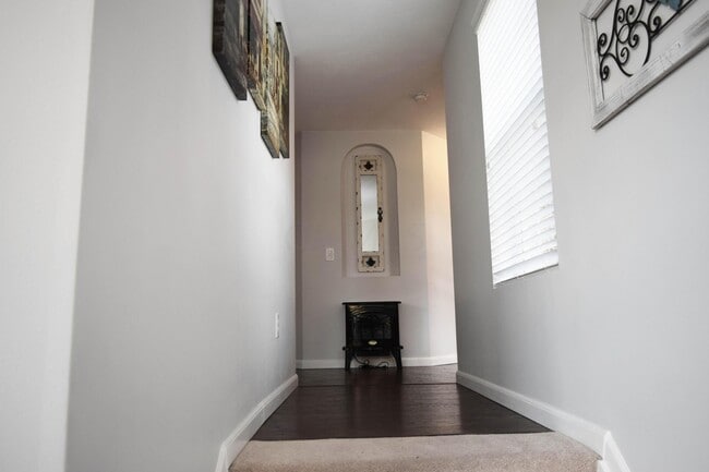 Building Photo - 6126 Kirklington Cir