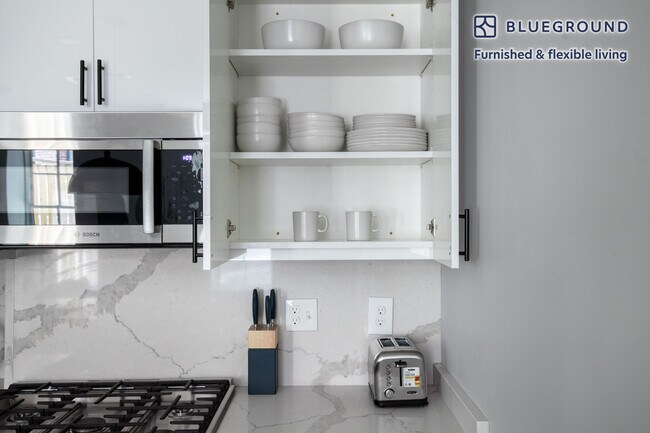 Foto del edificio - 300 Somerville Ave